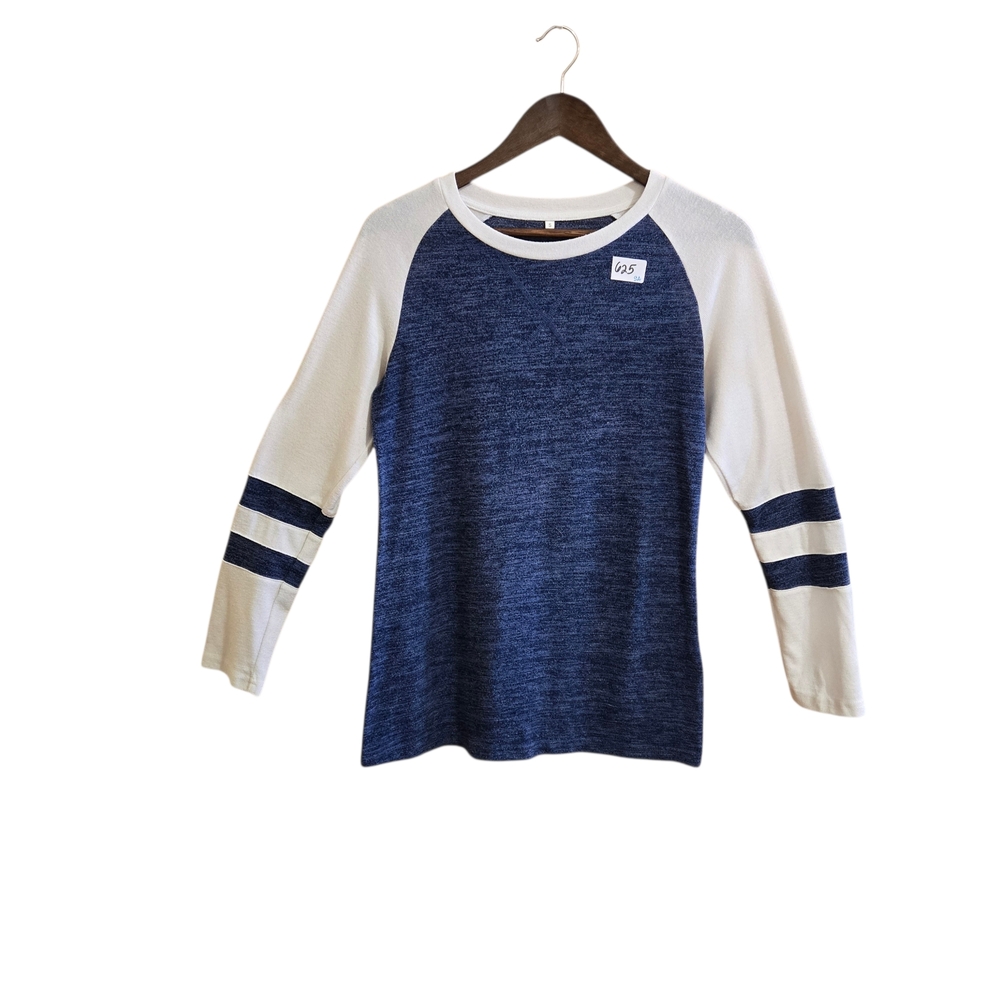 Unbranded Women's Sweater Size SM White Blue Longsleeve Round Neck Pullover NWOT